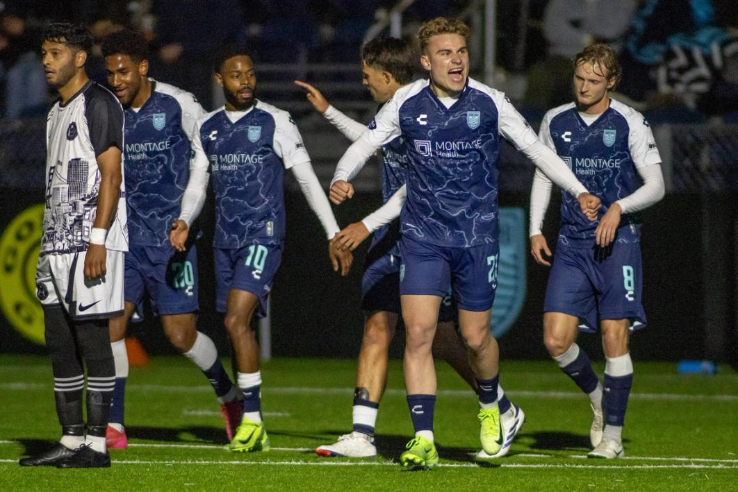 Monterey Bay players celebrate