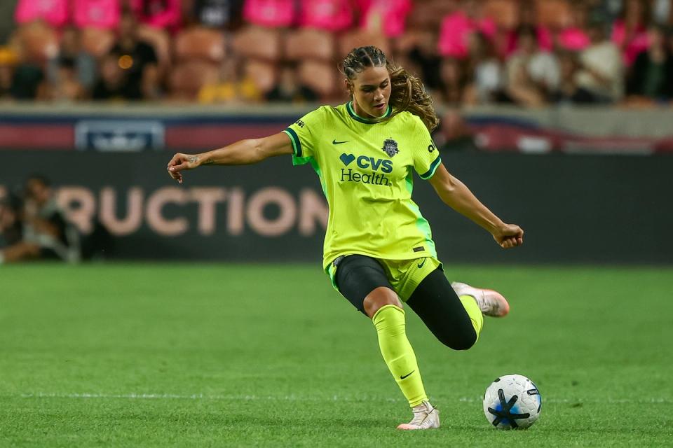 U.S. Soccer Weekly Recap: USWNT Forwards Shine in NWSL, Dest and Pepi Combine for PSV Winner