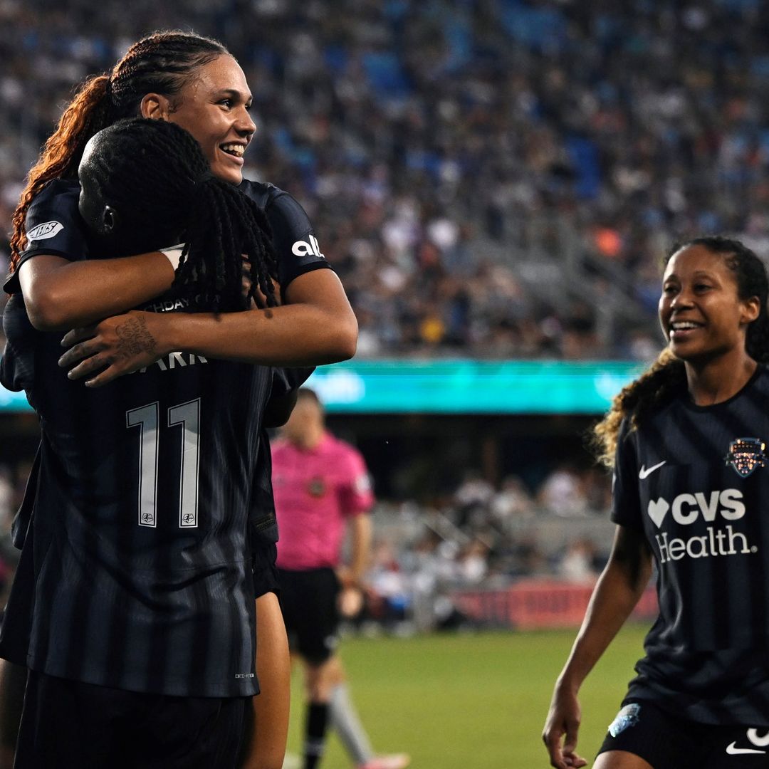 USWNT REWIND: Pride Prevail in Battle of Unbeatens