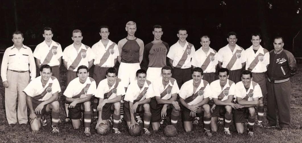 Bill Eppy (top row, fourth from left) with 1957 Open Cup-winner St Louis Kutis