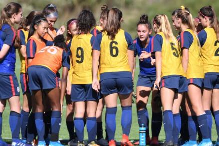 The US U15 Girls National Team during a training session