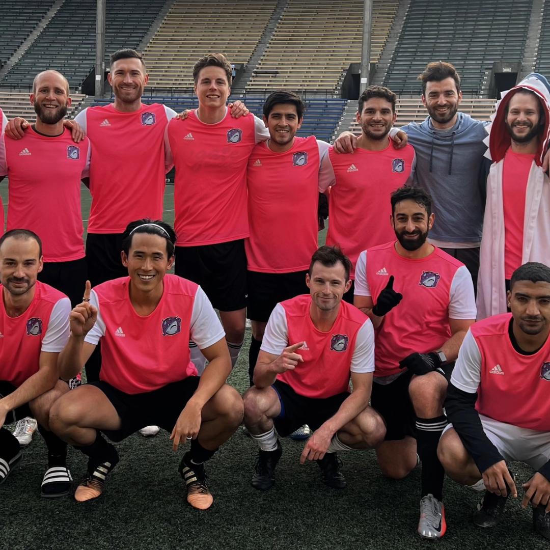 Bonding Growing Under the Banner of Sharktopus FC
