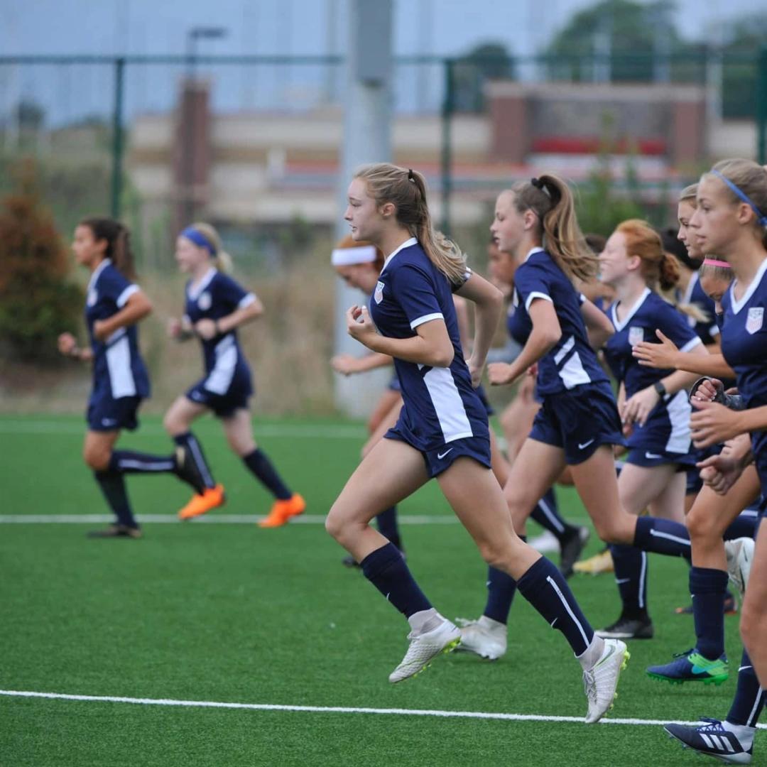 US Soccer To Offer Girls Fantasy Camp In Chicago