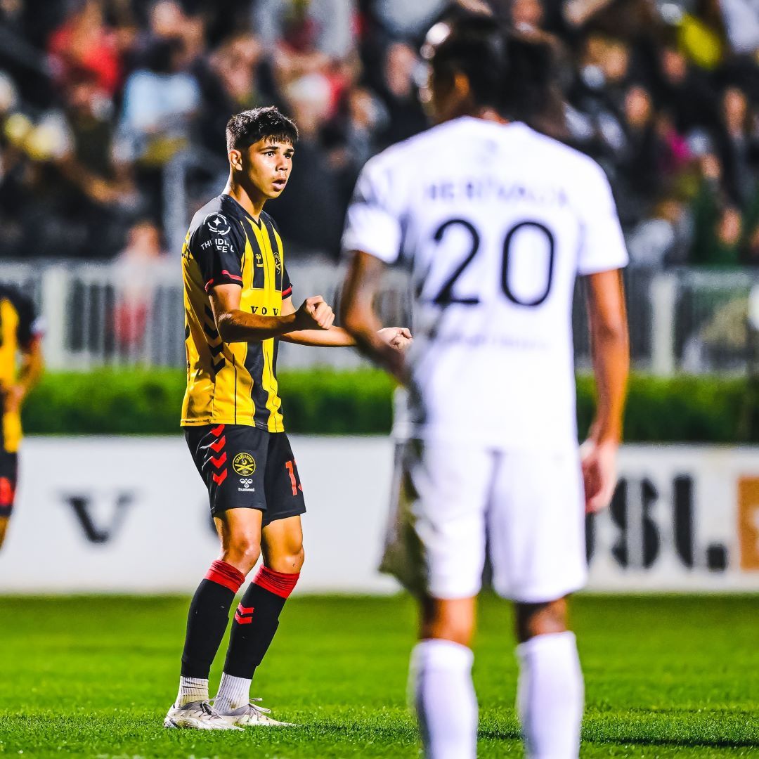 Mr Versatility Nick Markanich Sparks Charleston Battery Cup Charge