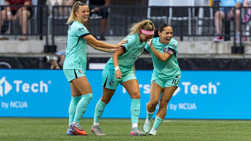 USWNT Rewind: Kansas City Current Raises NWSL Shield as Playoff Race Heats Up