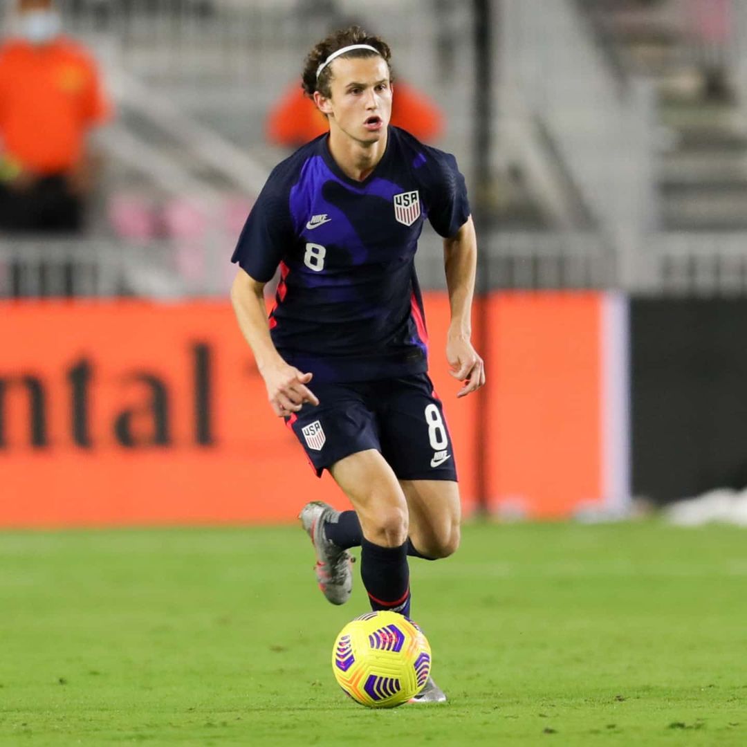 Brenden Aaronson shows off skills in first outing with Red Bull Salzburg