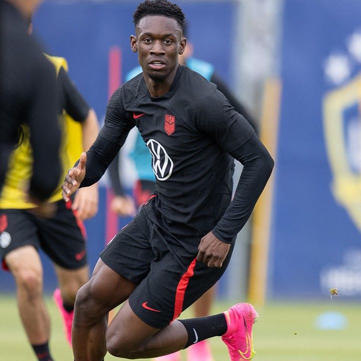 BEHIND THE CREST | USMNT Build Team Culture Ahead of Concacaf Nations League Semifinal