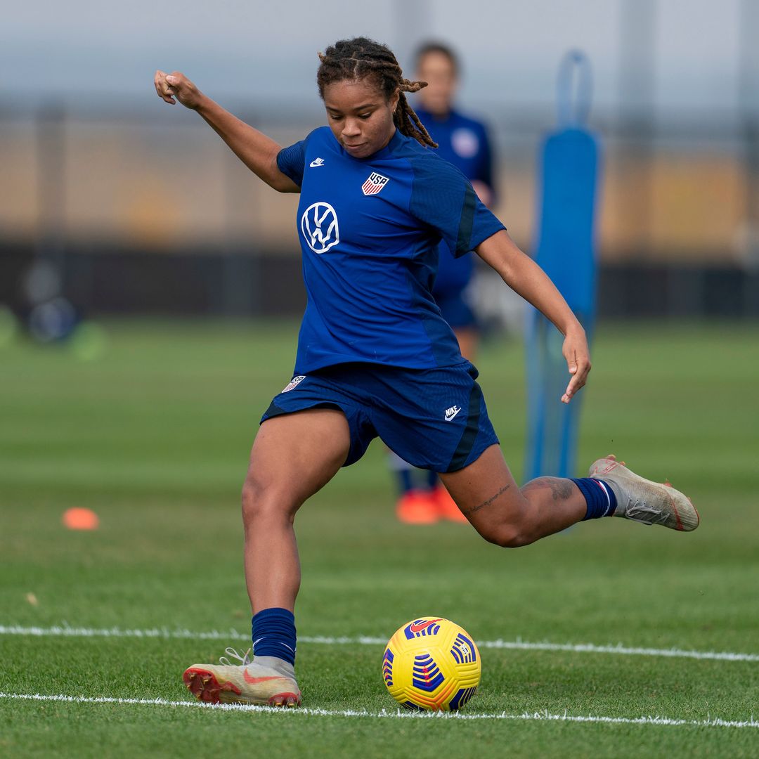 MAKING THE CASE: Mia Fishel for 2021 Chipotle Young Female Player of the Year