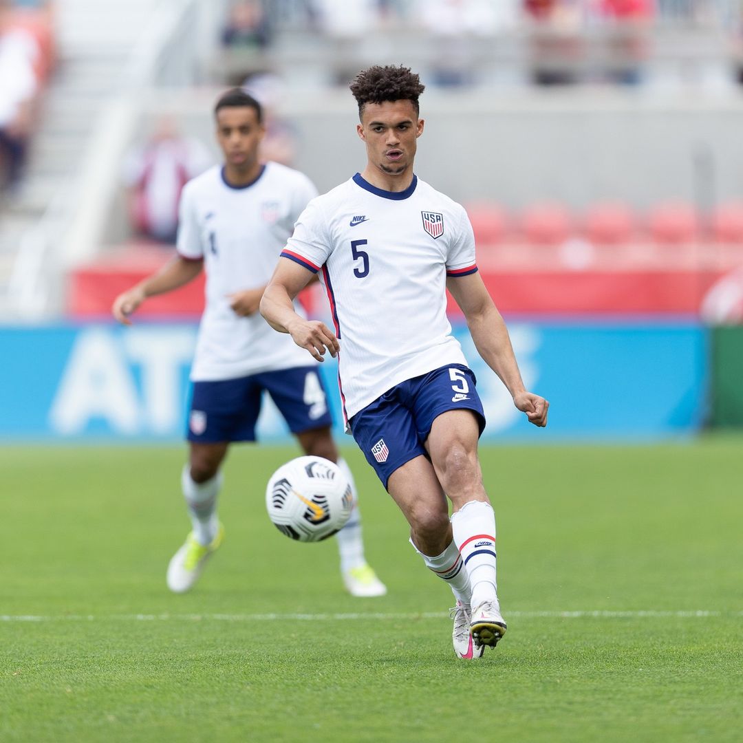 USMNT REWIND Antonee Robinson Brenden Aaronson Shine for Their Clubs