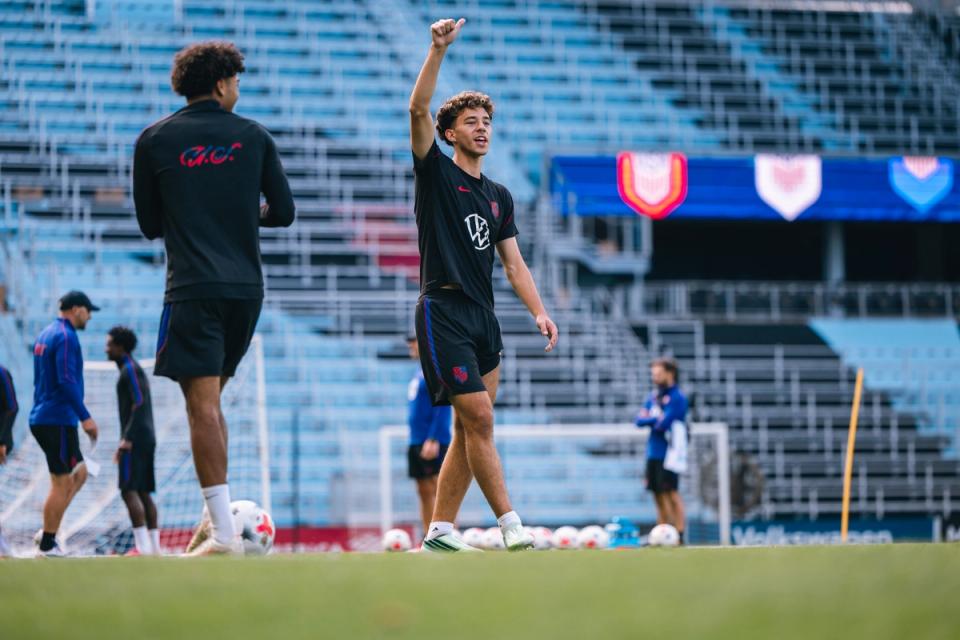 Adri Mehmeti at USMNT training on Monday (Photo by Taylor Banner/USSF)
