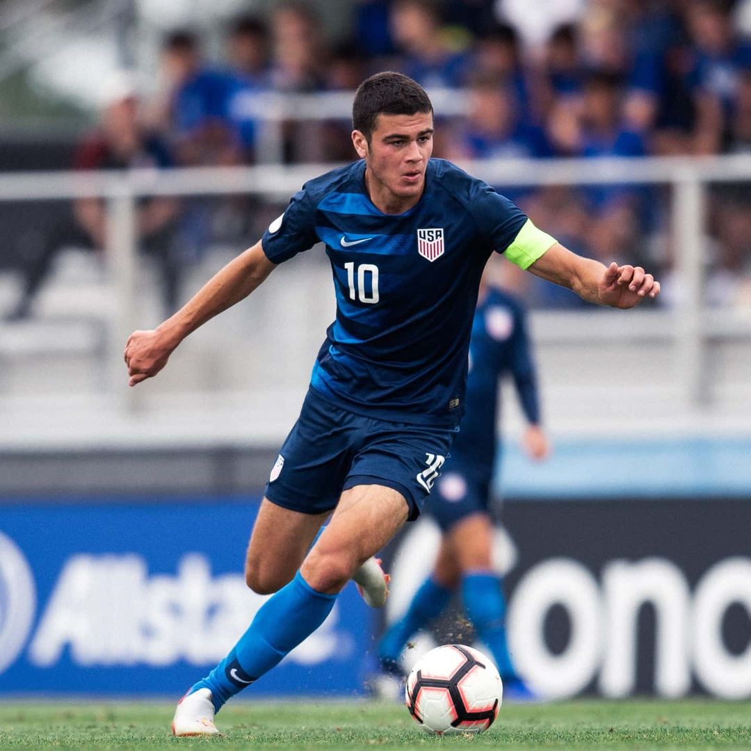 USMNT Rewind Dest Reyna Get First Taste of Club Derbies in Spain and Germany